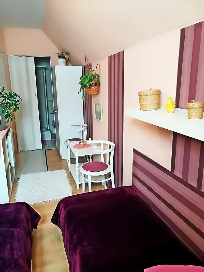 Lejlighed Castello Vendeg Es Apartmanhaz Eger