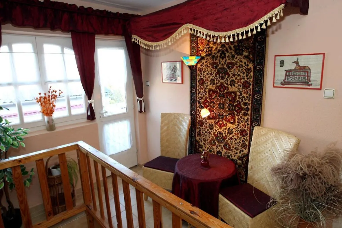 Apartment Castello Vendeg Es Apartmanhaz Eger